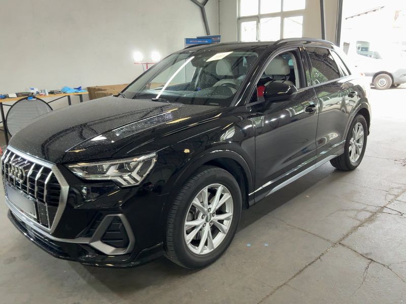 Audi Q3 40 TFSI quattro S line