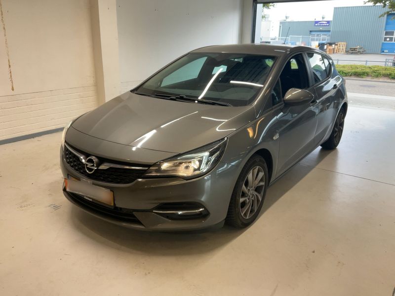 Opel Astra 1.2 Turbo Edition