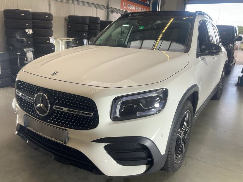Mercedes-Benz GLB-Klasse GLB 200 Mild-Hybrid AMG Line