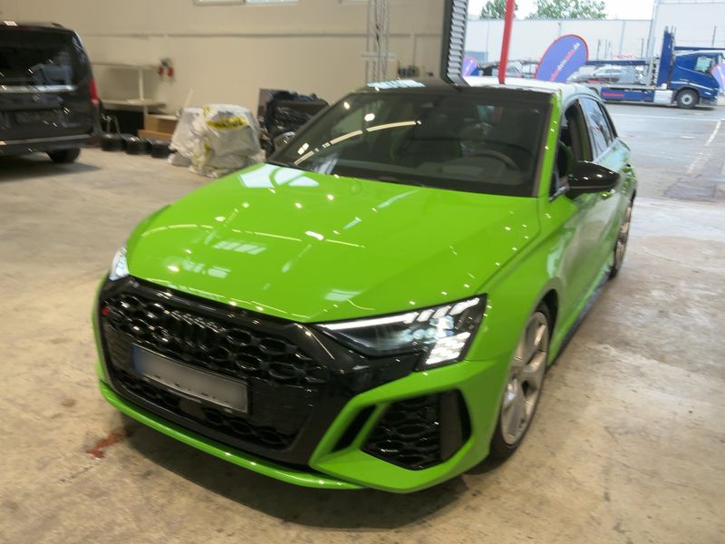 Audi RS 3 Sportback 2.5 TFSI quattro