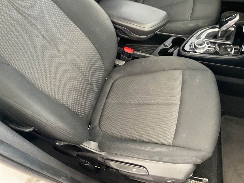 BMW 2 серия 218i Gran Tourer Advantage