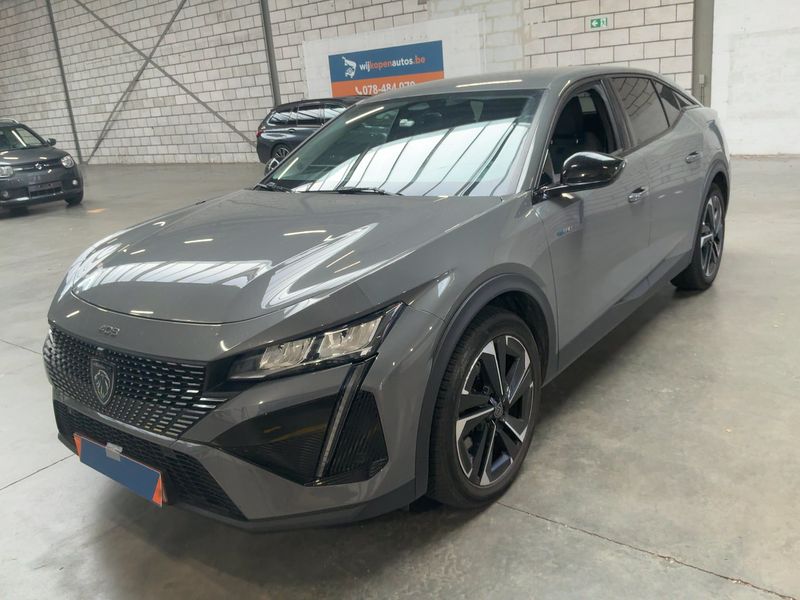 Peugeot 408 1.6 Hybrid Allure Pack