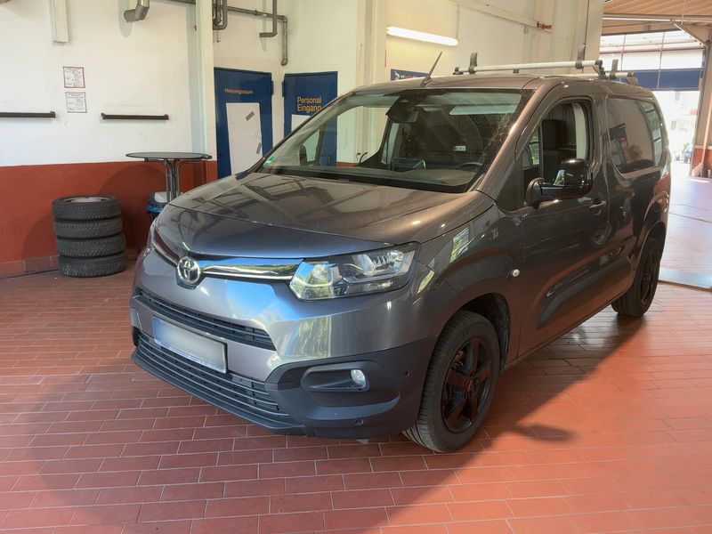 Toyota ProAce City 1.5 D-4D L1 Meister