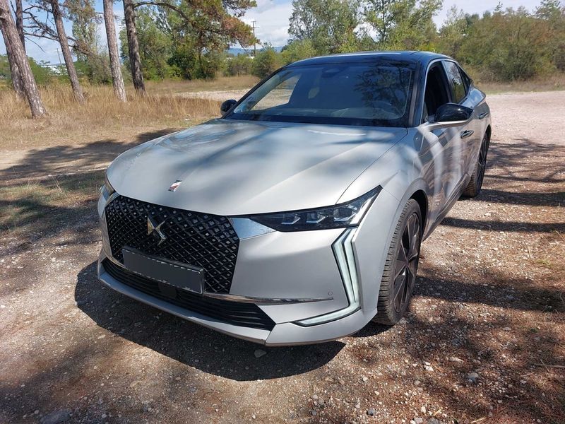 DS Automobiles DS4 1.6 E-Tense Hybrid Rivoli
