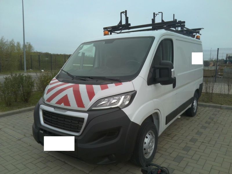 Peugeot Boxer 2.2 Blue-HDi 333 L1H1 120 Stop&Start