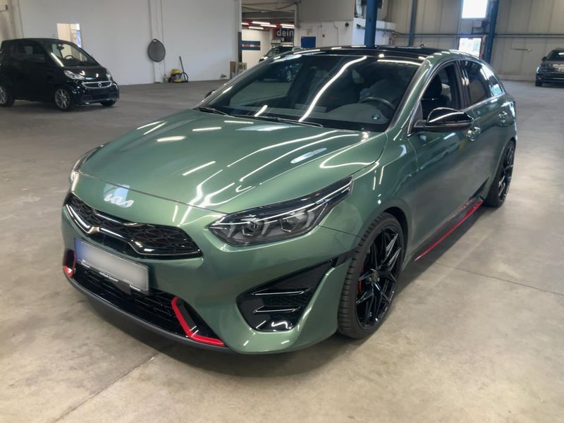 Kia pro_cee'd 1.6 TGDI GT