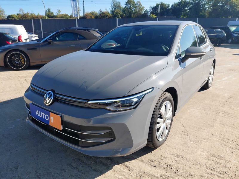 Volkswagen Golf VIII 2.0 TDI Style