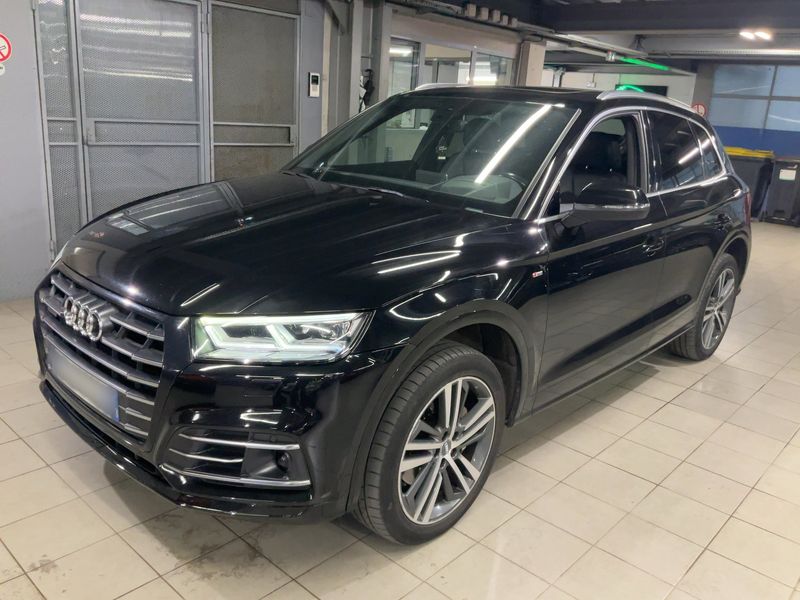 Audi Q5 55 TFSIe quattro S line