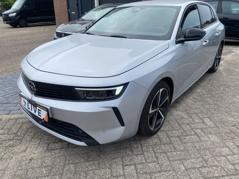 Opel Astra 1.2 Turbo Elegance
