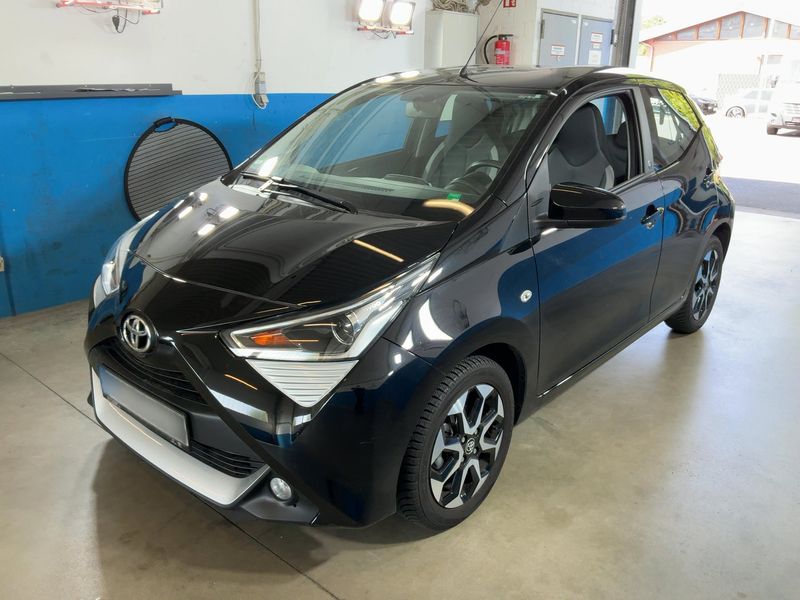 Toyota Aygo 1.0 x-play Team D