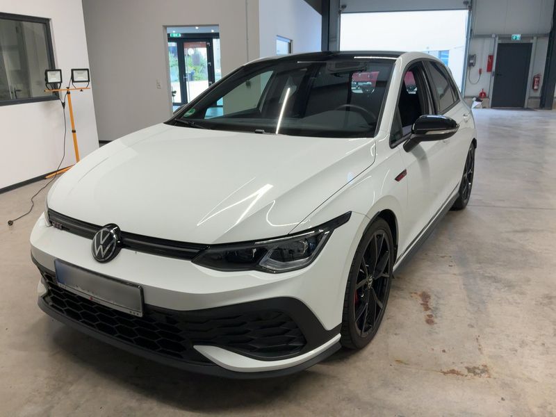 Volkswagen Golf VIII 2.0 TSI GTI Clubsport