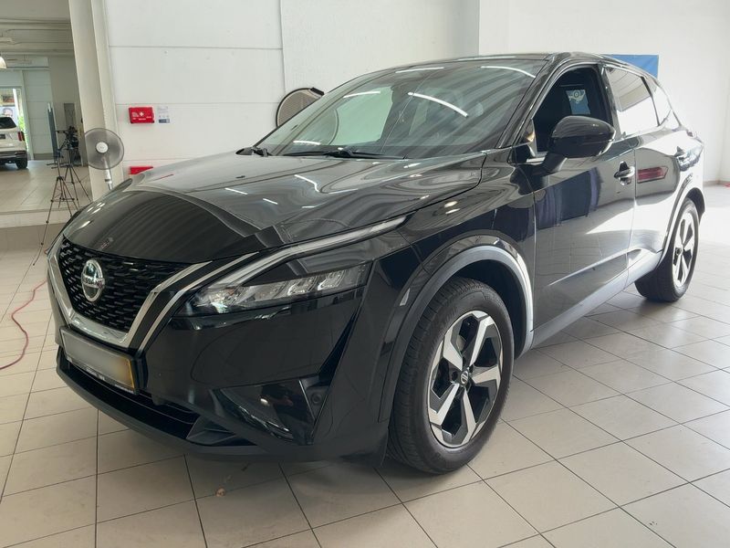 Nissan Qashqai 1.3 DIG-T Mild-Hybrid N-Connecta
