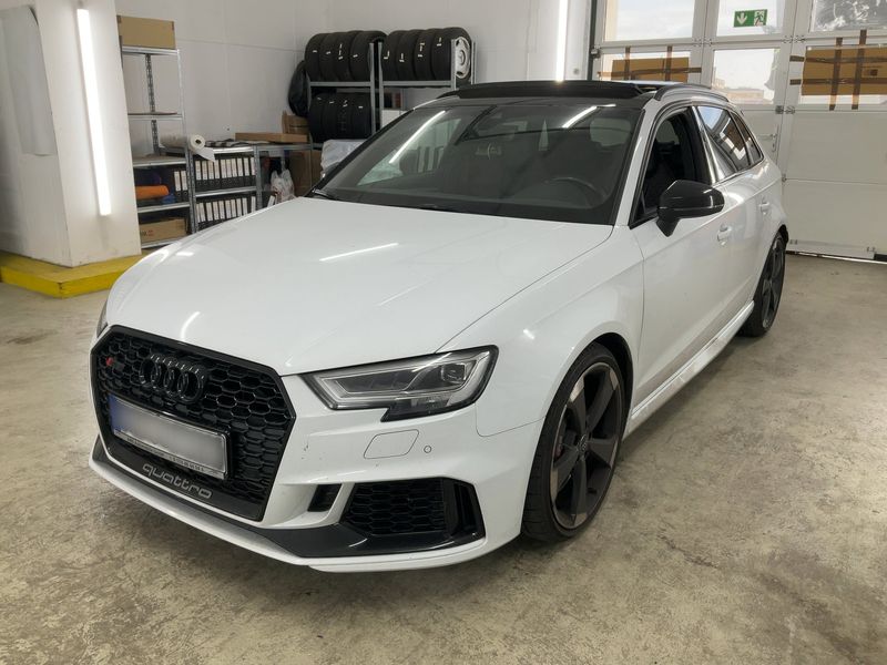 Audi RS 3 Sportback 2.5 TFSI quattro