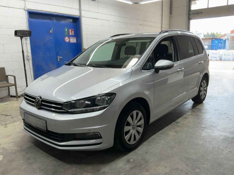 Volkswagen Touran 2.0 TDI Comfortline BlueMotion Tech