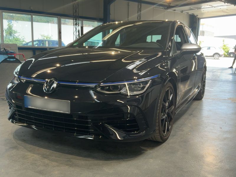 Volkswagen Golf VIII 2.0 TSI R Performance 4Motion