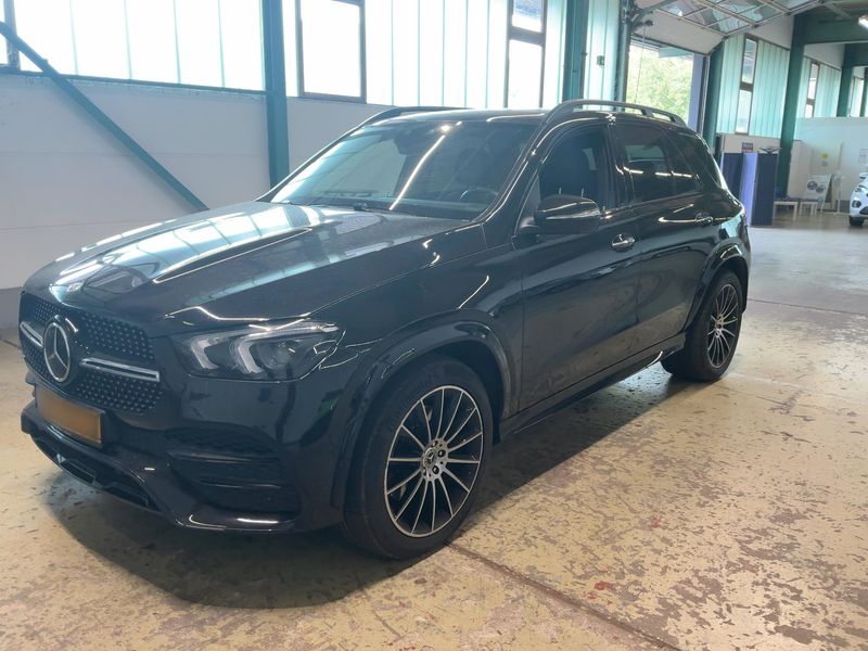 Mercedes-Benz GLE-Klasse GLE 400 d 4Matic AMG Line