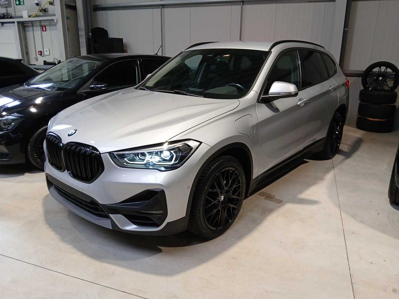 BMW X1 xDrive 25e Advantage