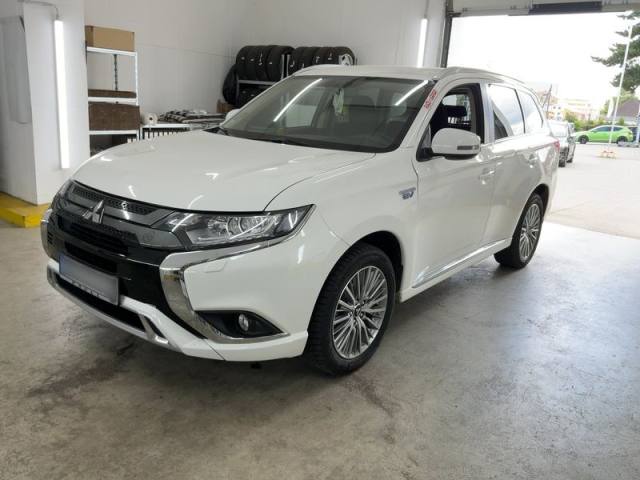 Mitsubishi Outlander 2.4 Phev 4WD