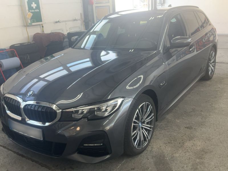 BMW 3er 330e M Sport