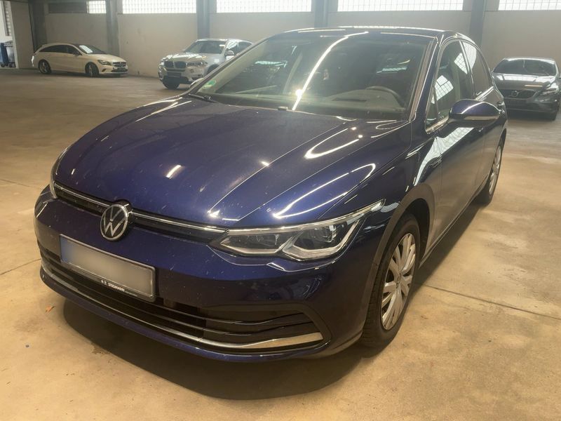 Volkswagen Golf VIII 1.5 TSI ACT Style