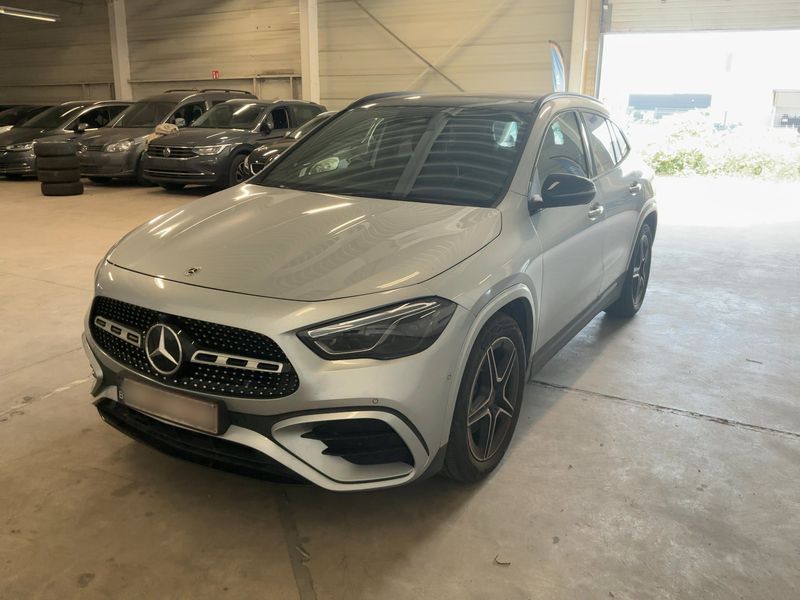 Mercedes-Benz GLA-Klasse GLA 180 Mild-Hybrid AMG Line