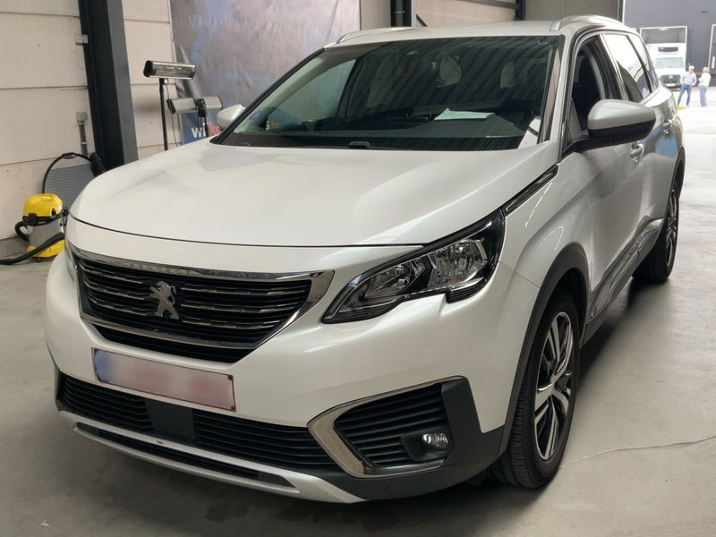 Peugeot 5008 1.2 PureTech Allure