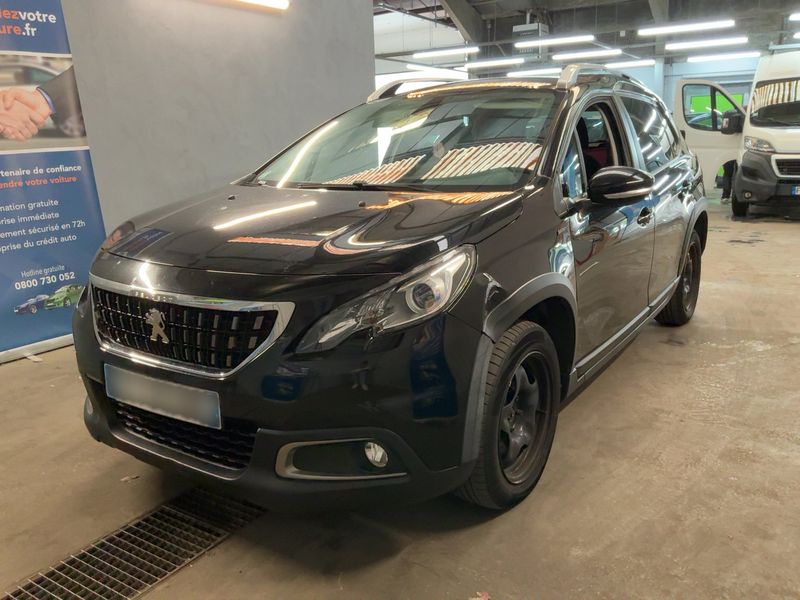 Peugeot 2008 1.2 PureTech Signature