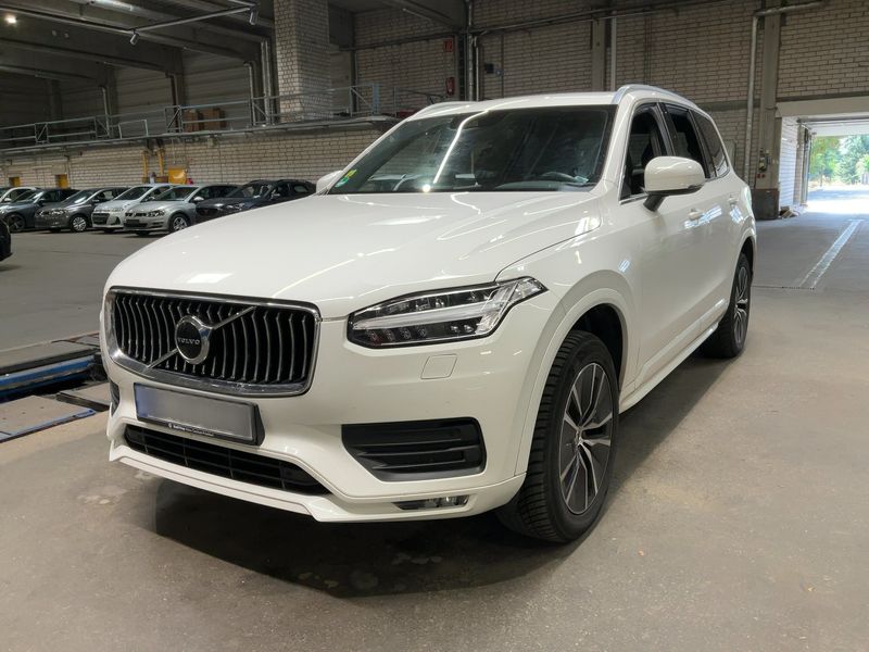 Volvo XC90 2.0 B5 Diesel Mild-Hybrid Momentum Pro AWD