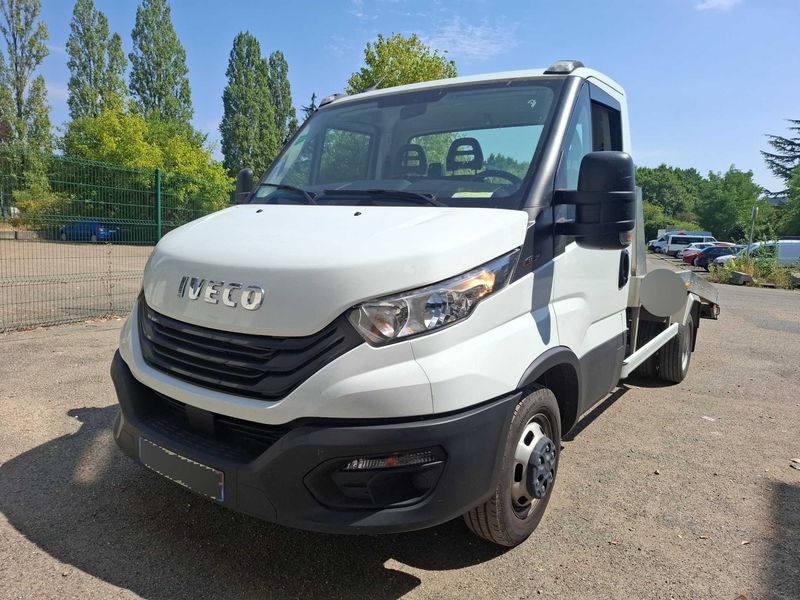 Iveco Daily 3.0 Diesel Einzelkabine 35 C Radstand 3450