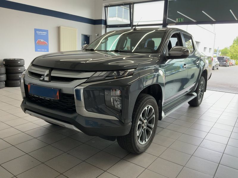 Mitsubishi L 200 2.2 DI-D Intro Edition Doppelkabine 4WD