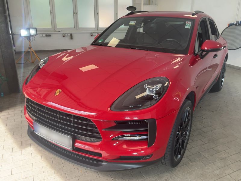 Porsche Macan S