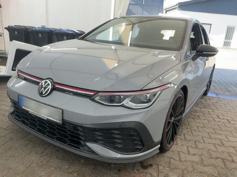Volkswagen Golf VIII 2.0 TSI GTI Clubsport 45
