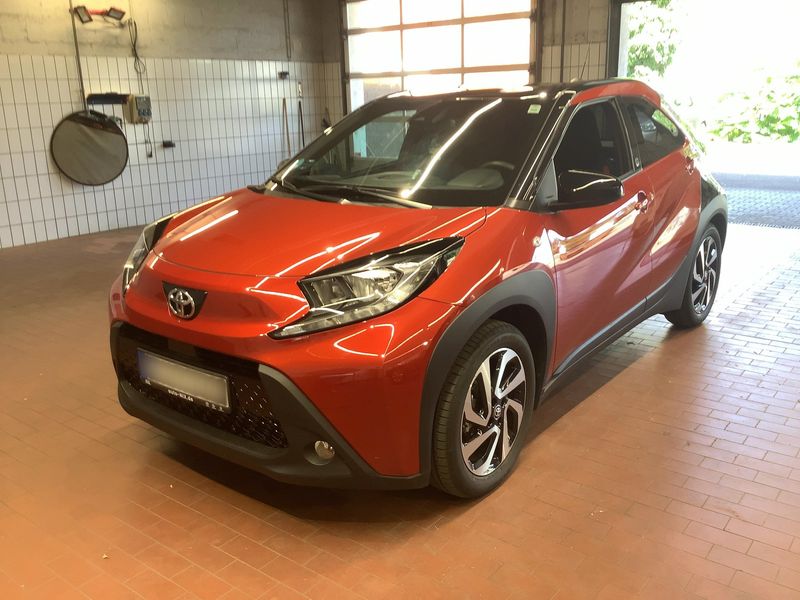 Toyota Aygo X 1.0 VVT-i Team D