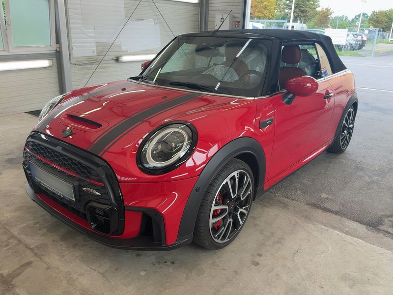 MINI Cabrio John Cooper Works