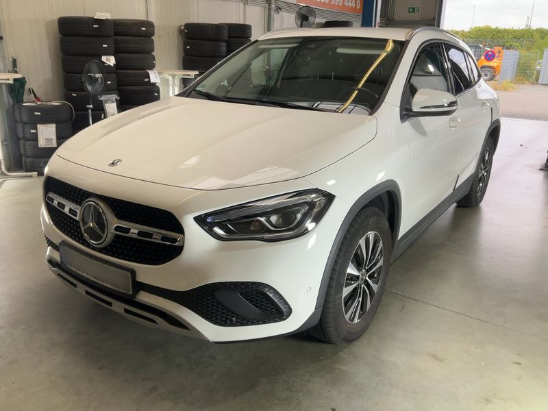 Mercedes-Benz GLA-Klasse GLA 250e Style