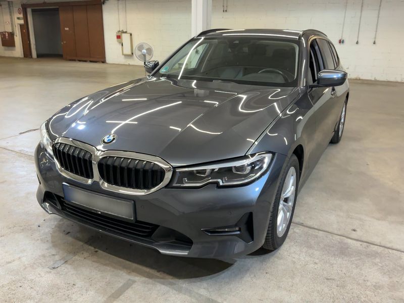 BMW 3er 320d Mild-Hybrid xDrive Advantage
