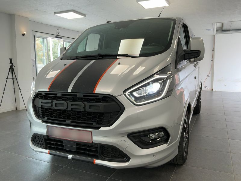 Ford Tourneo Custom 2.0 TDCi 320 L1 Tourneo Sport