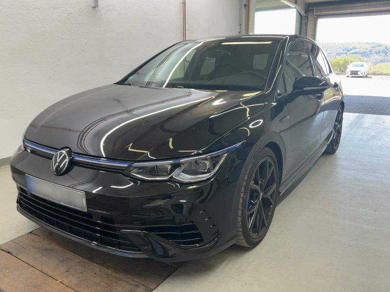 Volkswagen Golf VIII 2.0 TSI R Performance 4Motion
