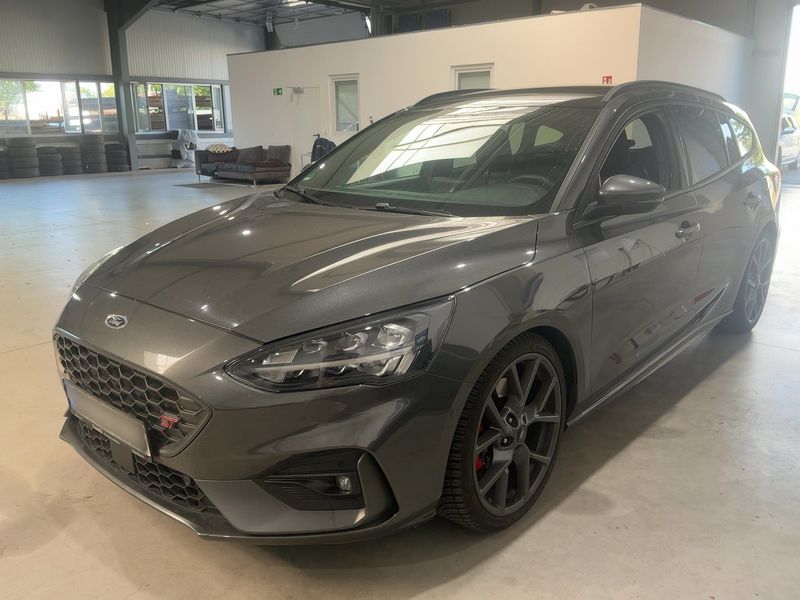 Ford Focus 2.3 EcoBoost ST