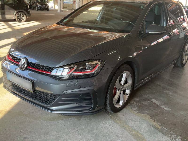 Volkswagen Golf VII 2.0 TSI GTI Performance BlueMotion Tech