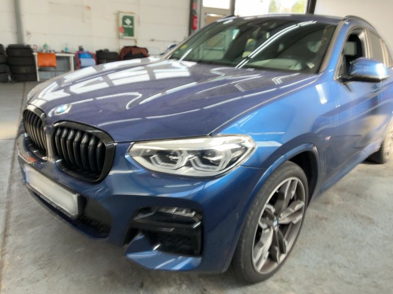 BMW X4 M40d