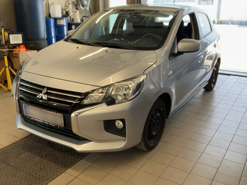 Mitsubishi Space Star 1.0 Basis