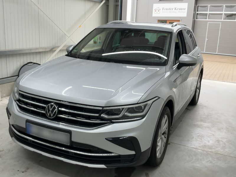 Volkswagen Tiguan 2.0 TSI Elegance 4Motion