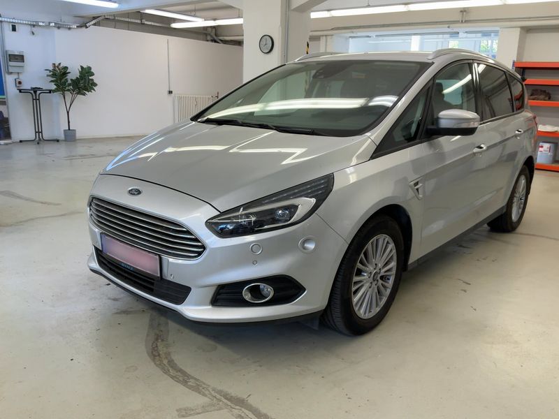 Ford S-Max 2.0 TDCi EcoBlue Business