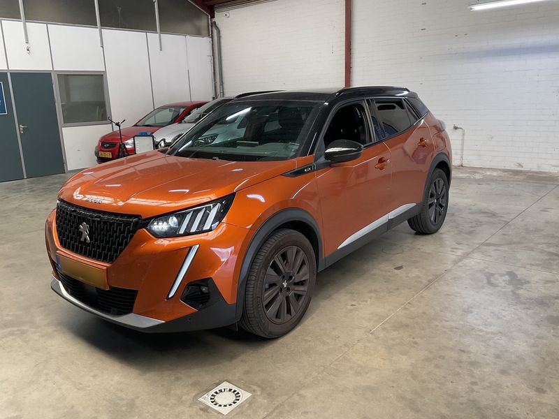 Peugeot 2008 1.2 PureTech GT Pack