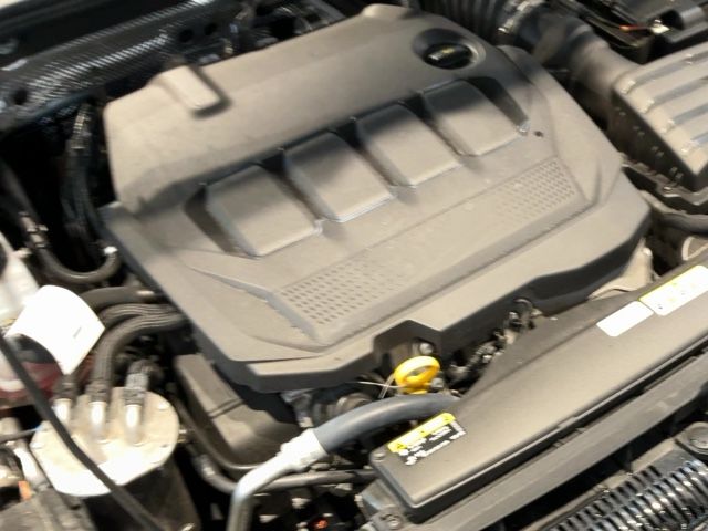 Volkswagen Golf VIII 2.0 TDI Active