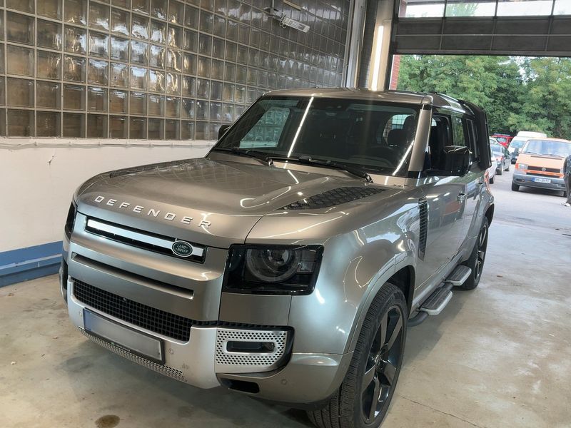 Land Rover Defender D250 Mild-Hybrid 110 XS Edition