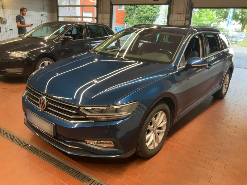 Volkswagen Passat 1.6 TDI Business