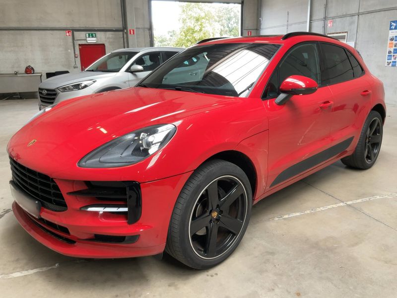 Porsche Macan Basis