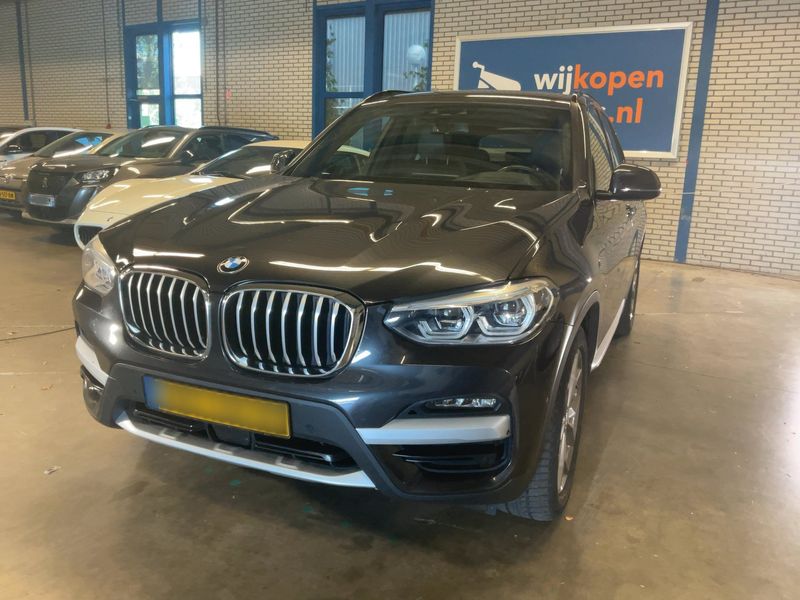 BMW X3 xDrive 30e xLine
